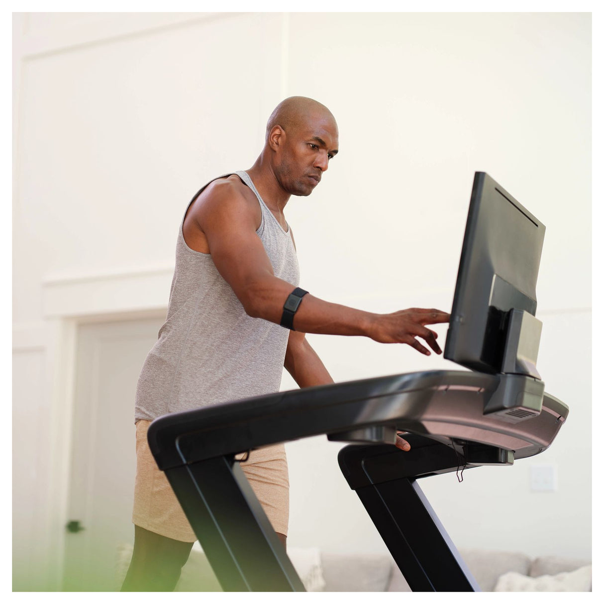 NordicTrack Laufband Commercial 2450