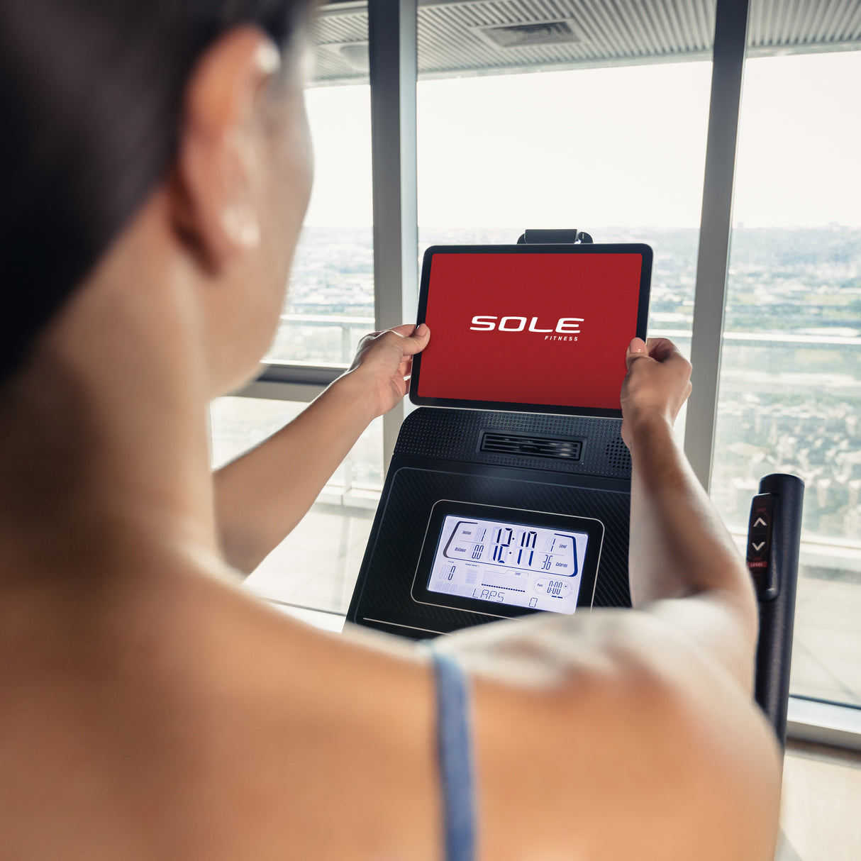 Sole Fitness Ellipsentrainer E25