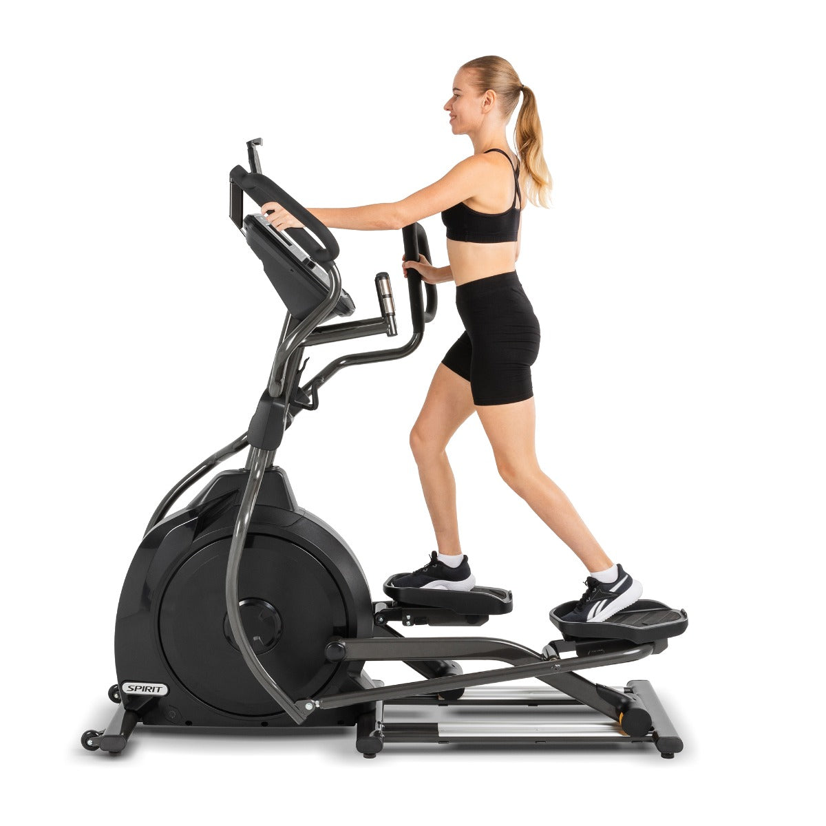 Spirit Fitness Crosstrainer XE795 Black
