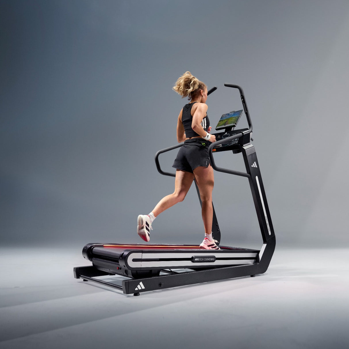 adidas Laufband T-800 Incline