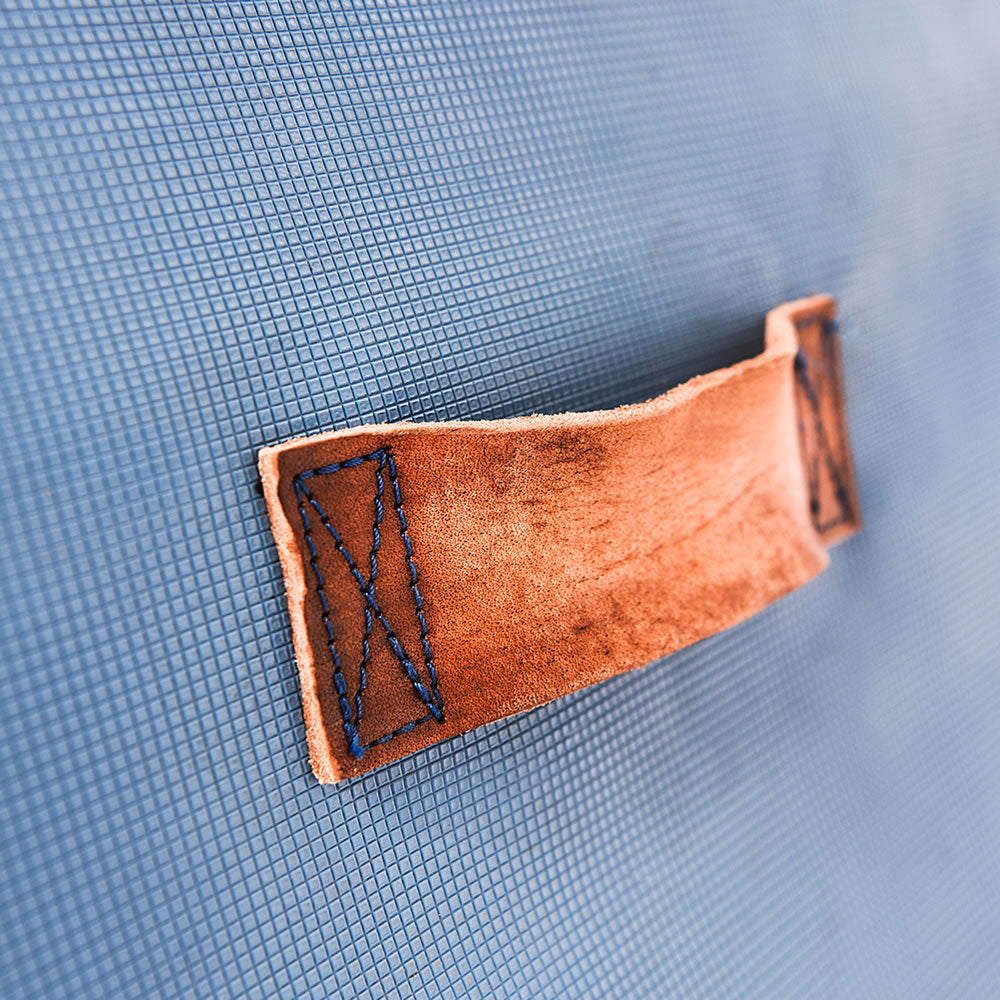 ARTZT Vintage Series Cube