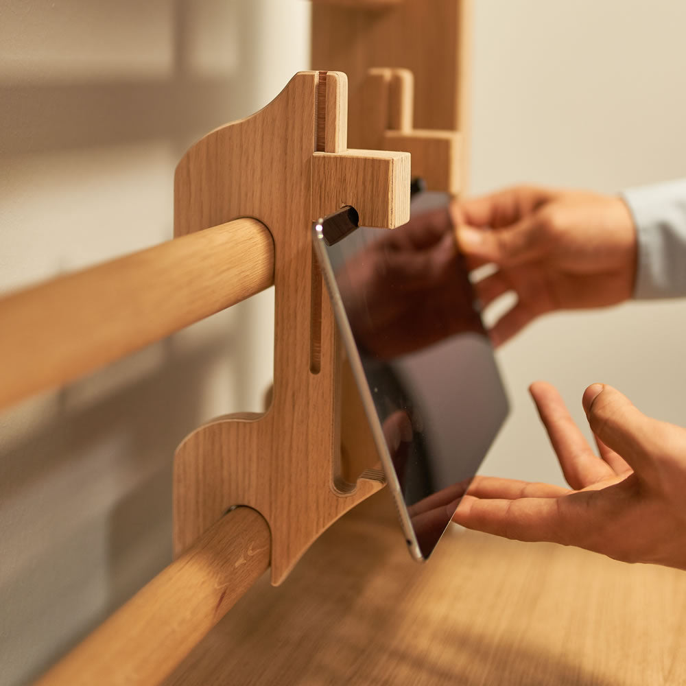 Heimholz Tablethalterung Eiche für Sprossenwand