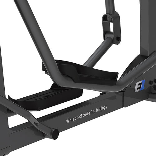 Life Fitness Crosstrainer E1 Go Vorführgerät