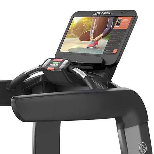 Life Fitness Platinum Club Series Lifecycle® Laufband Discover SE3 HD Konsole