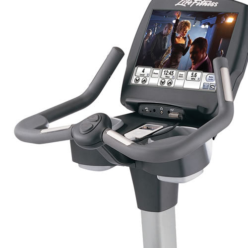 Life Fitness Platinum Club Series Lifecycle® Engage™