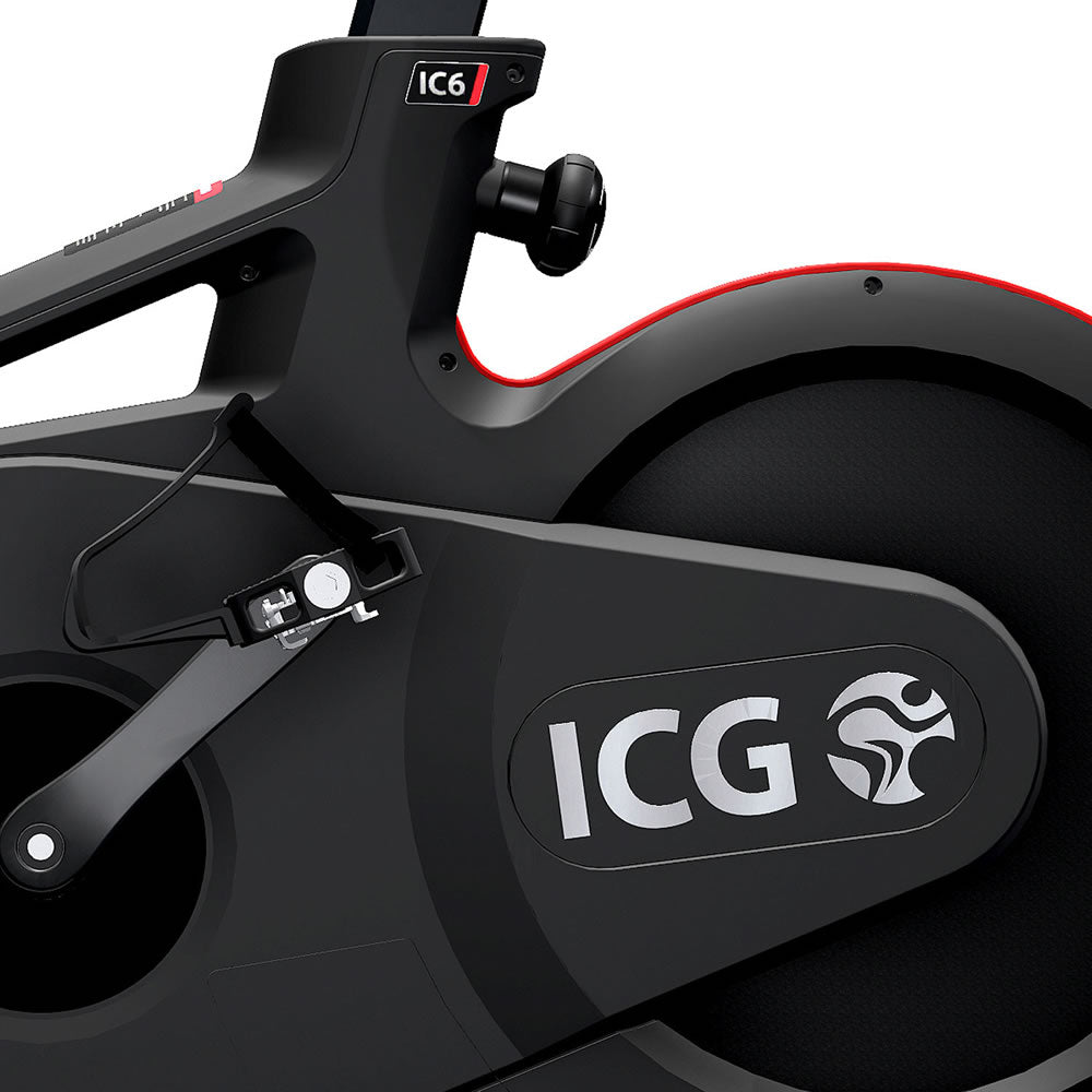 Life Fitness ICG IC6 Indoor Cycle inkl. Tablethalterung