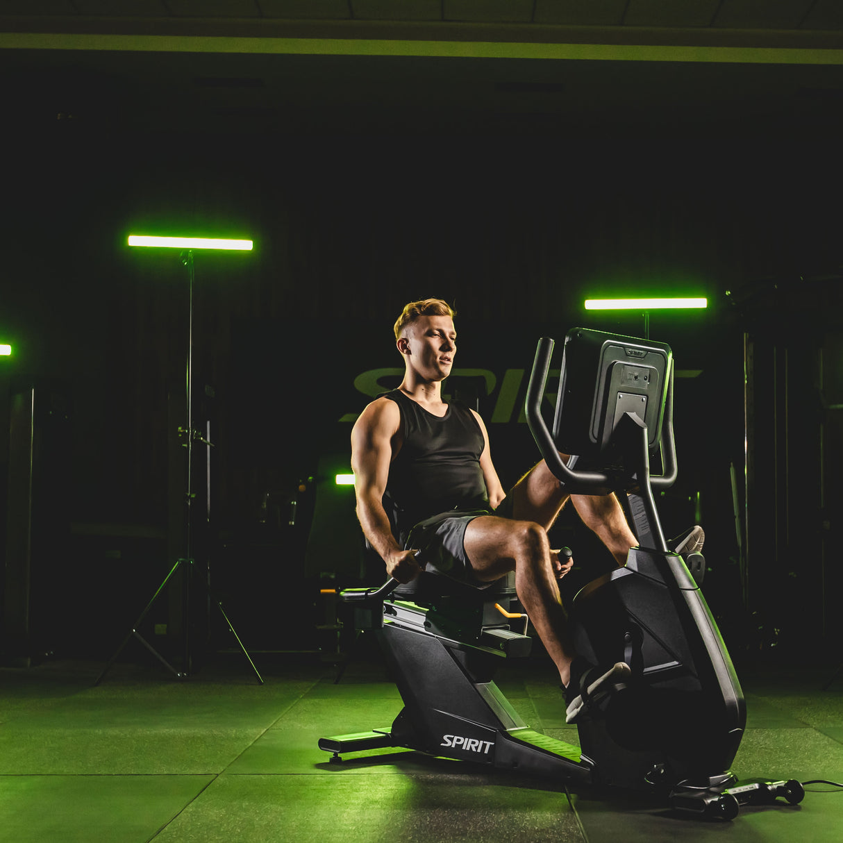 Spirit Fitness Liegeergometer CR800+ LED