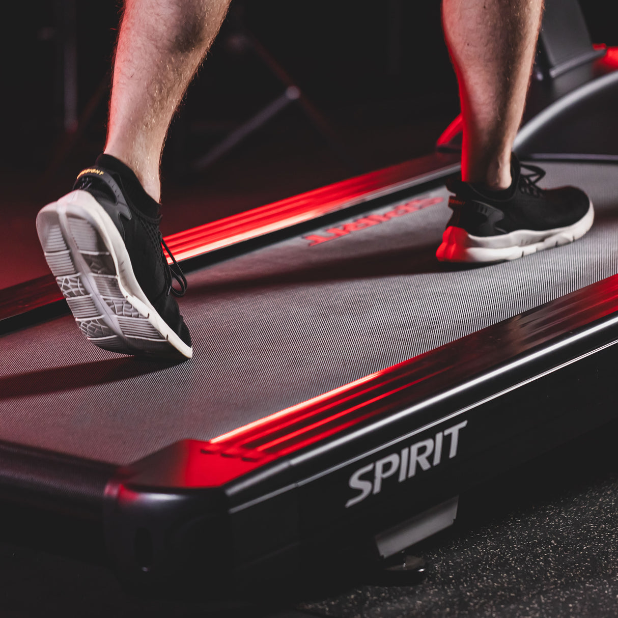 Spirit Fitness Laufband CT800+ LED
