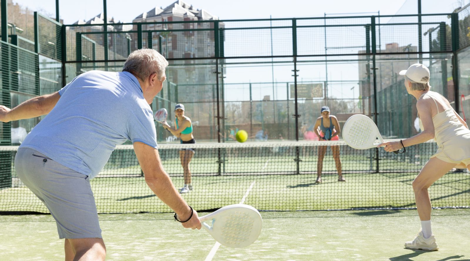 Padel Tennis oder Tennis?