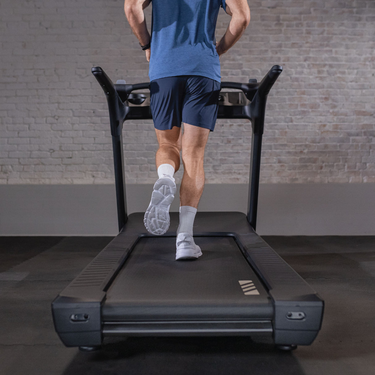 Inspire Series T7S Laufband