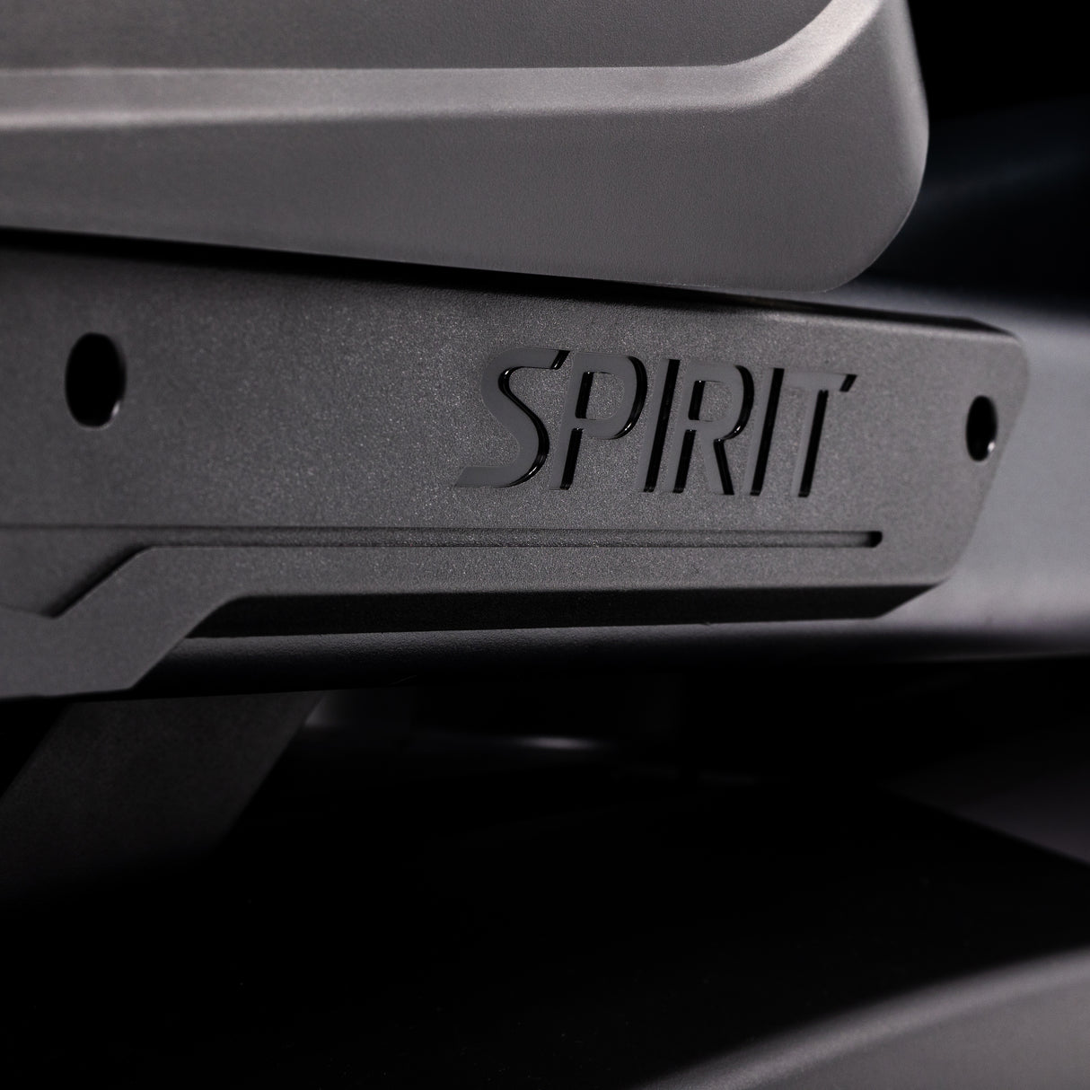 Spirit Fitness CE980 Ellipsentrainer