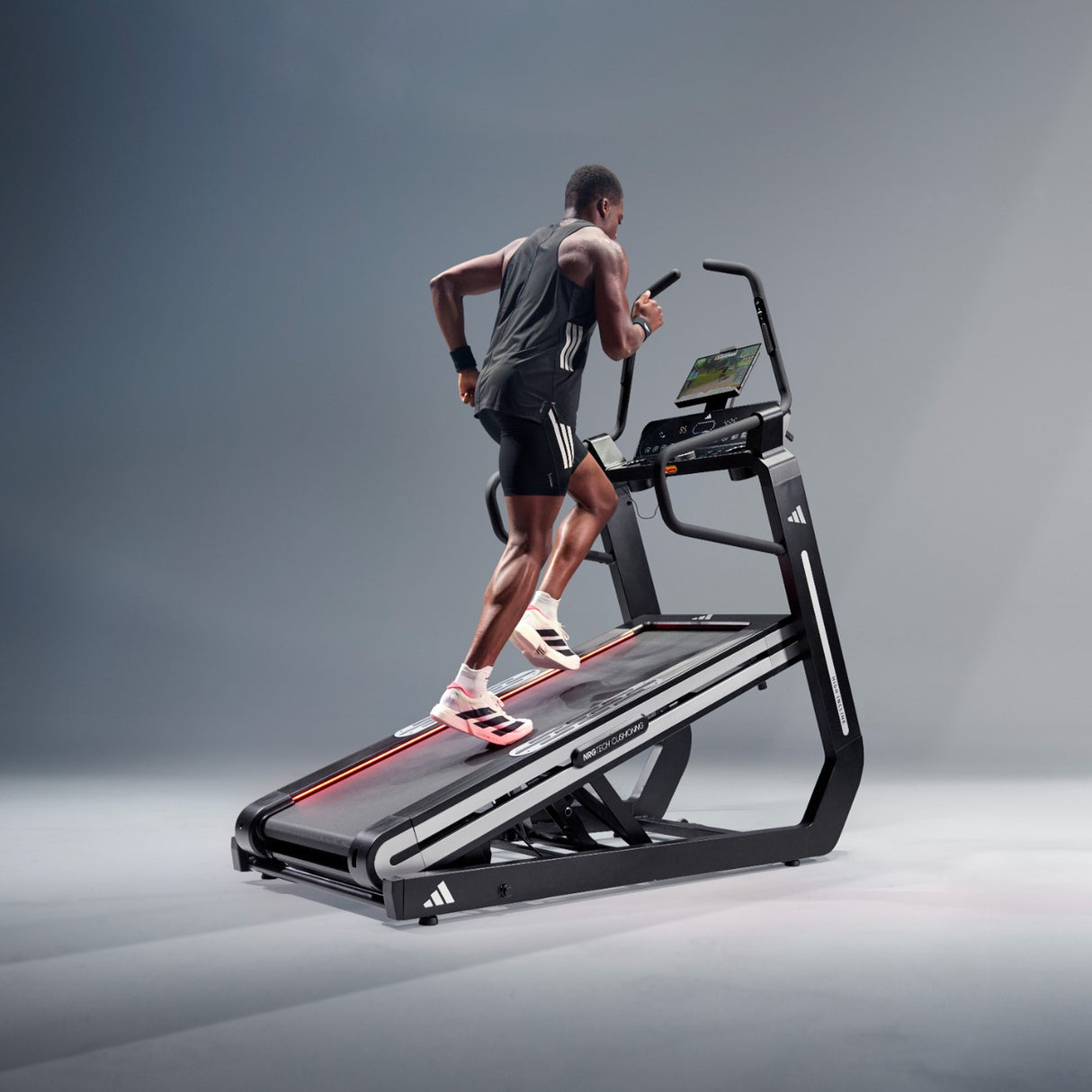 adidas Laufband T-800 Incline