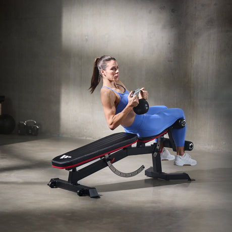 adidas Utility Bench mit Bizeps-Curlpult & Beincurler