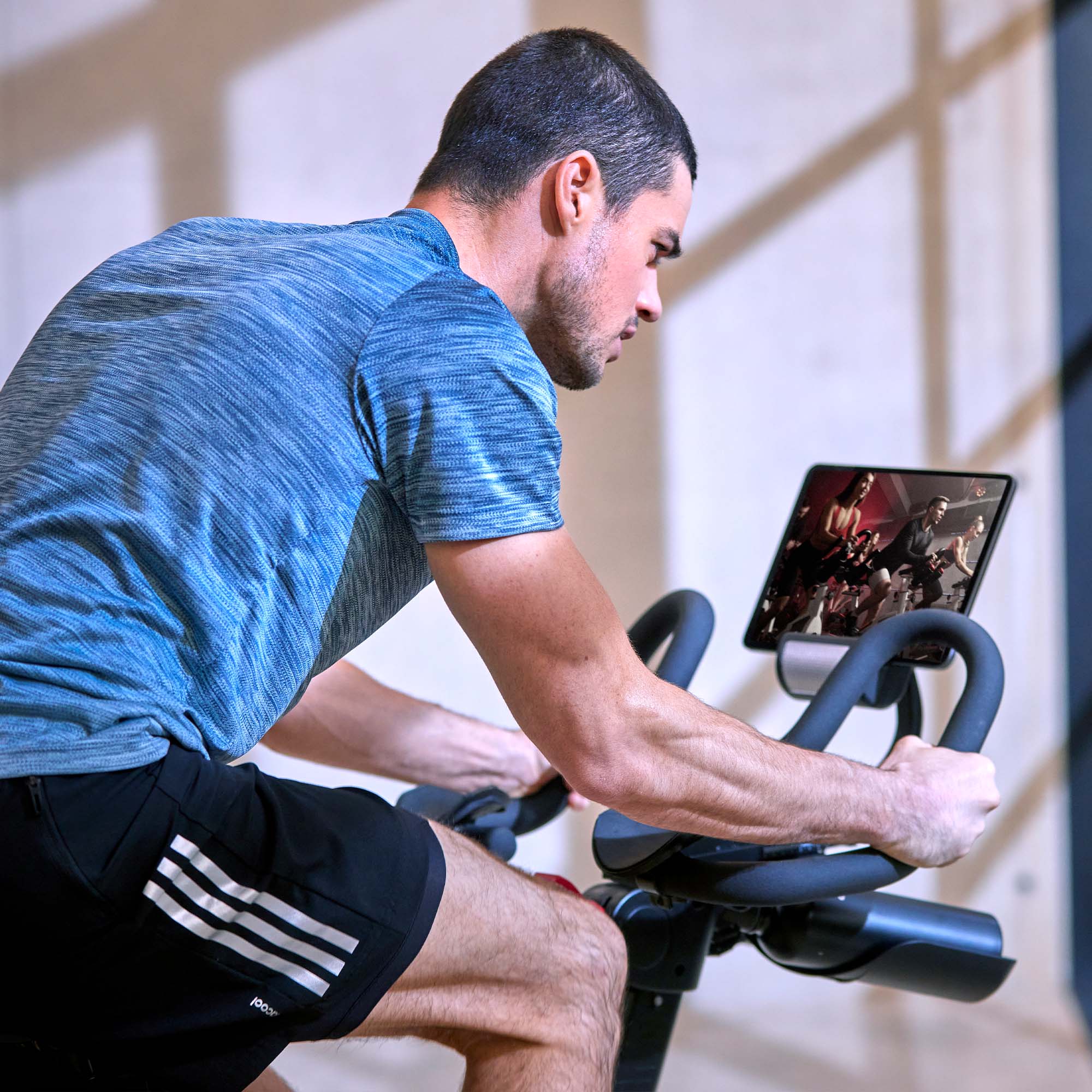 adidas C 21x Bluetooth Indoor Cycle CARDIOFITNESS