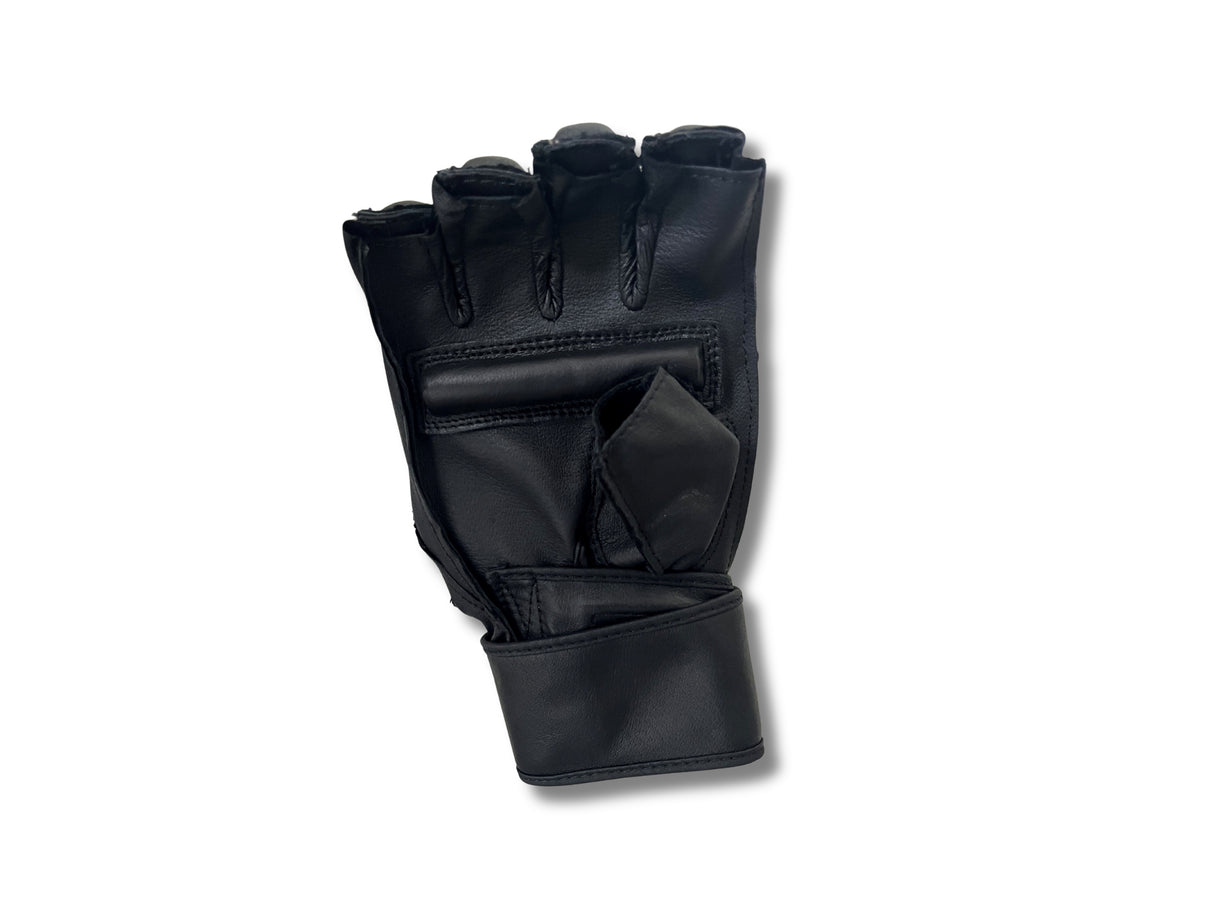 Century MMA Trainingshandschuhe