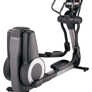 Life Fitness Crosstrainer 95X Engage™ Gebrauchtgerät Filiale Nürnberg