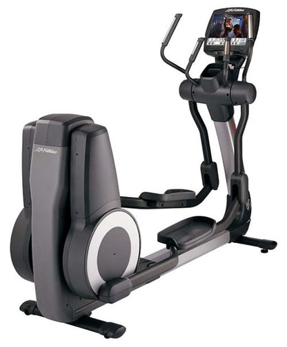 Life Fitness Crosstrainer 95X Engage™ Aussteller