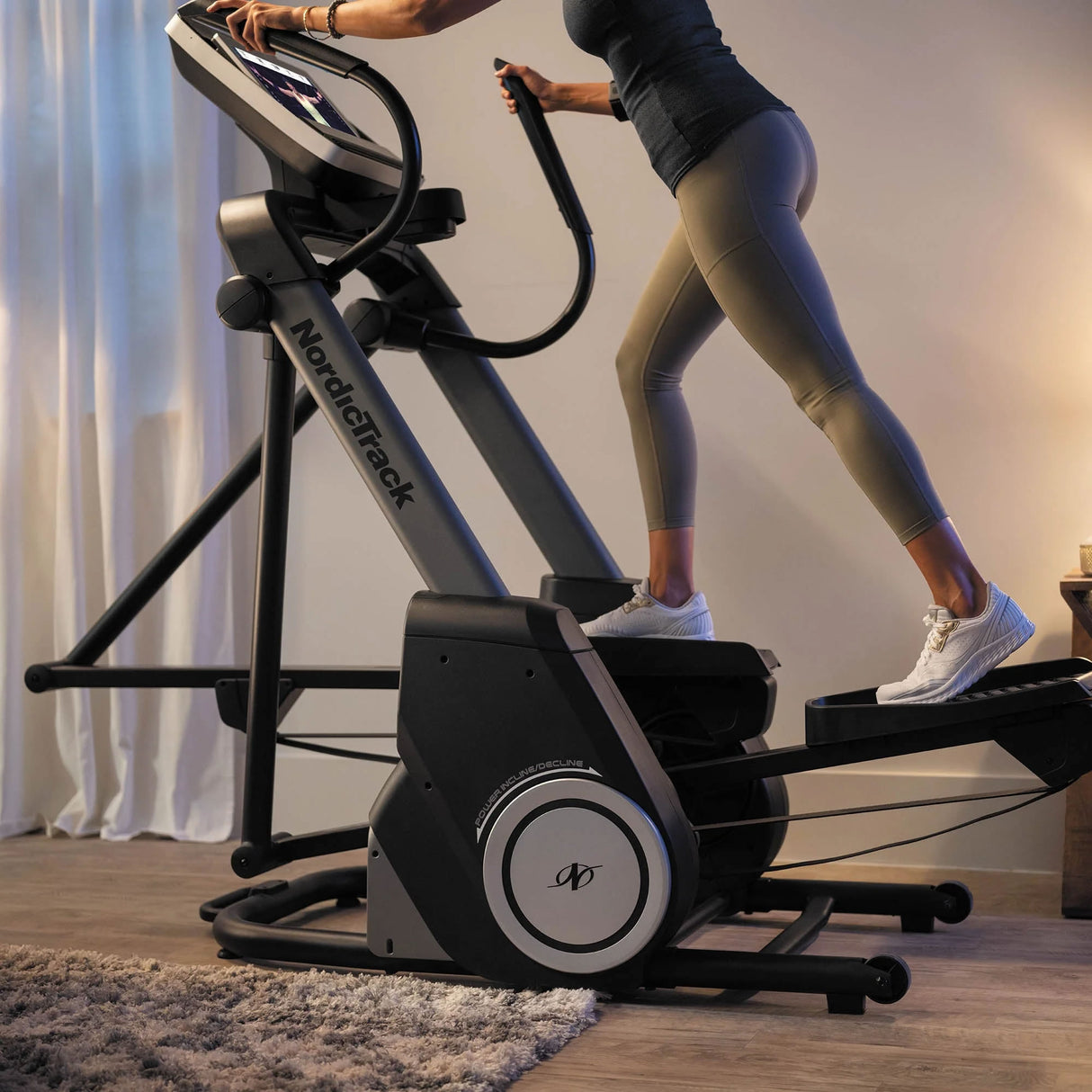 NordicTrack Crosstrainer FS14i FreeStride Trainer