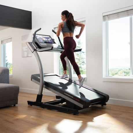 NordicTrack Incline Laufband Commercial x22i