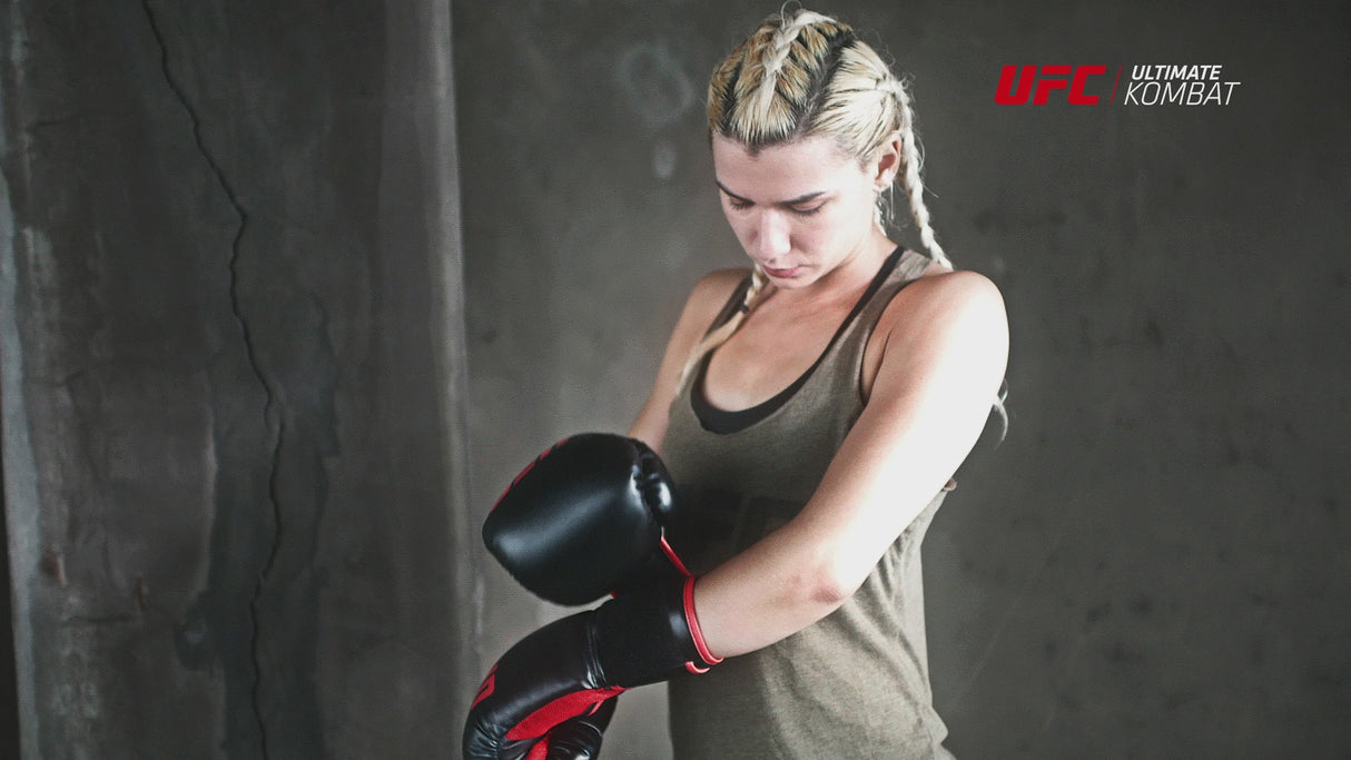 UFC Boxhandschuh Muay Thai Style Trainingshandschuh