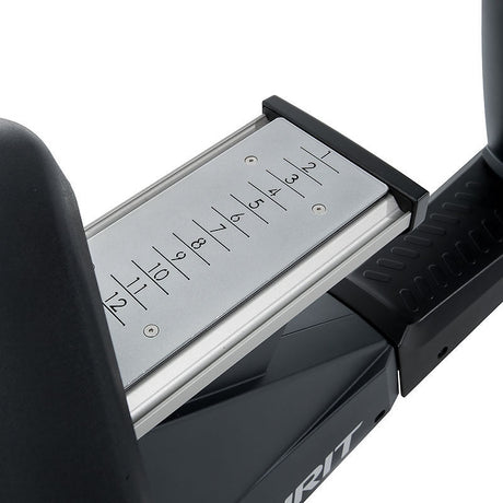 Spirit Fitness CR900 LED Studio-Liegeergometer