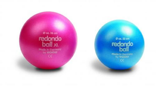Togu Redondo Ball 26cm/ Rubinrot
